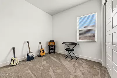 28344 N Blue Bird Road, San Tan Valley, AZ 85144 - Photo 30
