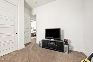 28344 N Blue Bird Rd, San Tan Valley, AZ 85144 - Photo 32