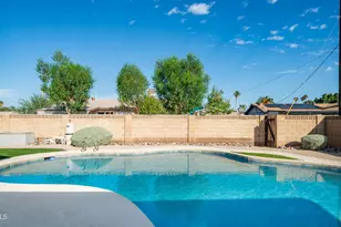 9221 N 37th Ave, Phoenix, AZ 85051 - Photo 26