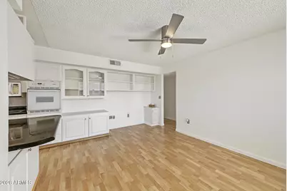 10319 W Cumberland Drive, Sun City, AZ 85351 - Photo 12