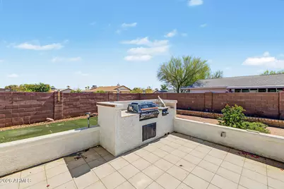 10319 W Cumberland Drive, Sun City, AZ 85351 - Photo 24