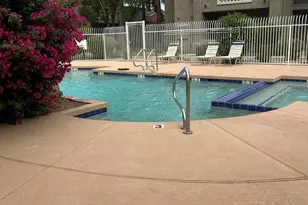 2929 W Yorkshire Dr, Phoenix, AZ 85027 - Photo 4