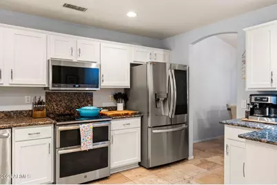 5505 W Lone Cactus Drive, Glendale, AZ 85308 - Photo 10