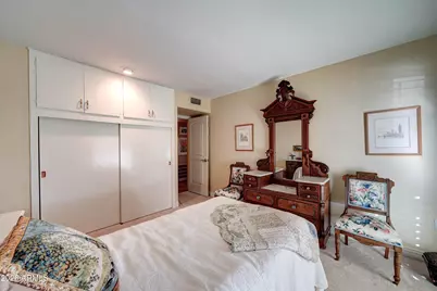 14233 N Tumblebrook Way, Sun City, AZ 85351 - Photo 16