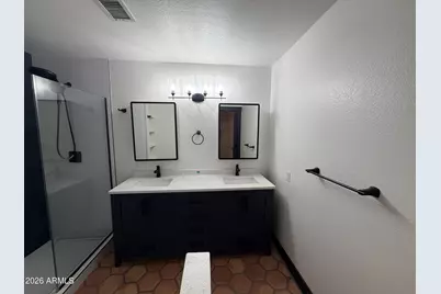 18654 N 45th Avenue, Glendale, AZ 85308 - Photo 16