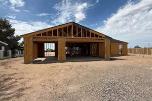 3540 N San Carlos Dr, Eloy, AZ 85131 - Photo 2