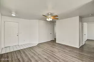 3226 W Abraham Ln, Phoenix, AZ 85027 - Photo 14