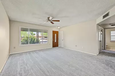 19837 N Concho Circle, Sun City, AZ 85373 - Photo 8