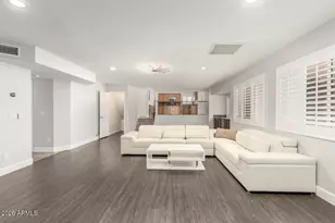 18860 N 73rd Dr, Glendale, AZ 85308 - Photo 8