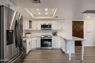 7930 E Camelback Rd, Scottsdale, AZ 85251 - Photo 2