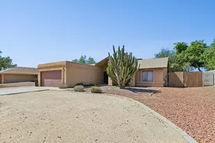 12912 N 79th Ave, Peoria, AZ 85381 - Photo 4