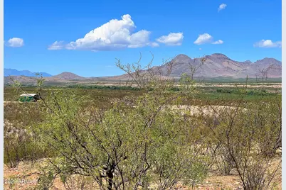 3Xx W Lonely Dove Pl -- #11, Huachuca City, AZ 85616 - Photo 34