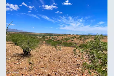 3Xx W Lonely Dove Pl -- #11, Huachuca City, AZ 85616 - Photo 36