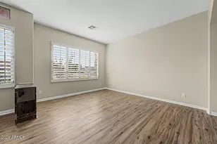 1571 E Stirrup Ct, Gilbert, AZ 85296 - Photo 6