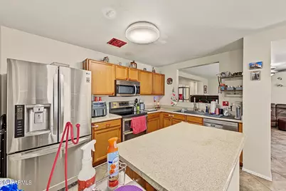 15808 N 138th Lane, Surprise, AZ 85374 - Photo 12