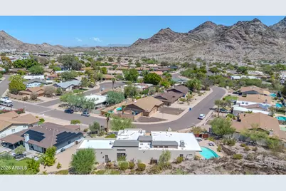 1801 E Manzanita Drive, Phoenix, AZ 85020 - Photo 42
