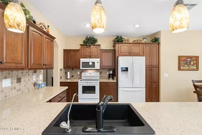 17819 W Club Vista Drive, Surprise, AZ 85374 - Photo 18