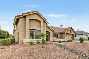 13706 W Sky Hawk Dr, Sun City West, AZ 85375 - Photo 2