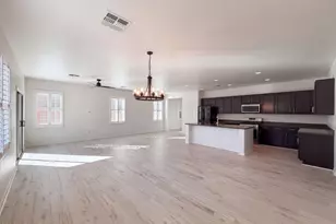 40877 W Bedford Dr, Maricopa, AZ 85138 - Photo 8