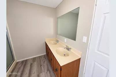 12714 W Greenway Road, Surprise, AZ 85374 - Photo 6