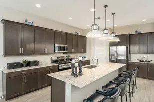 3258 W Via Dona Rd, Phoenix, AZ 85083 - Photo 4