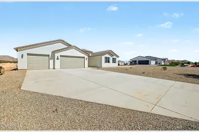 12091 W Jaiden Street, Casa Grande, AZ 85194 - Photo 4