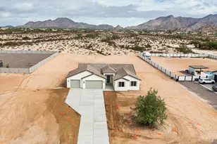 12091 W Jaiden St, Casa Grande, AZ 85194 - Photo 2