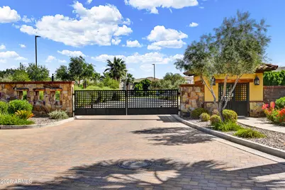 4077 S Sabrina Drive #71, Chandler, AZ 85248 - Photo 4