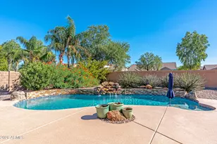 22009 E Calle de Flores, Queen Creek, AZ 85142 - Photo 2