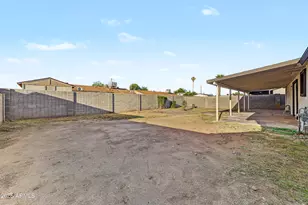 7142 W Westview Dr, Phoenix, AZ 85033 - Photo 22