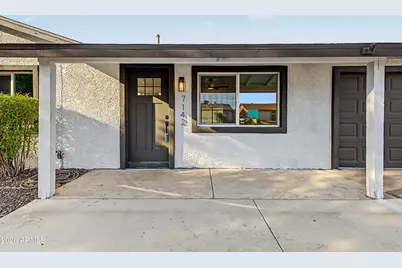 7142 W Westview Drive, Phoenix, AZ 85033 - Photo 2