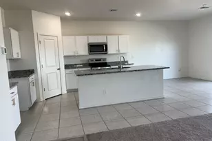 3212 E Valleyhigh Trl, San Tan Valley, AZ 85143 - Photo 6