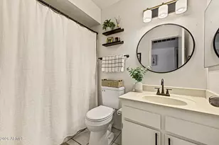 7018 S 41st Pl, Phoenix, AZ 85042 - Photo 22