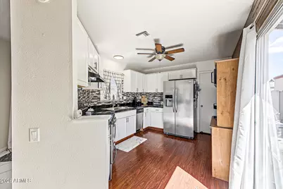 7018 S 41st Place, Phoenix, AZ 85042 - Photo 10