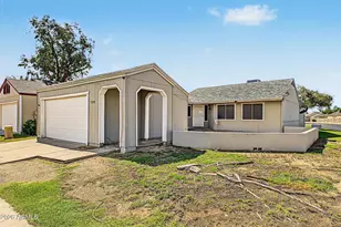 7018 S 41st Pl, Phoenix, AZ 85042 - Photo 2