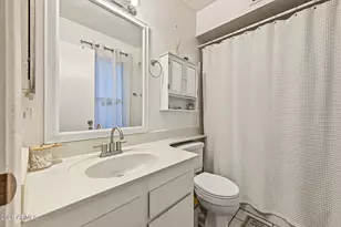 7018 S 41st Pl, Phoenix, AZ 85042 - Photo 16