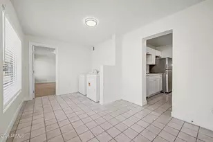 10845 N 15th Ave, Phoenix, AZ 85029 - Photo 16