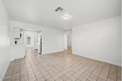 10845 N 15th Avenue, Phoenix, AZ 85029 - Photo 6