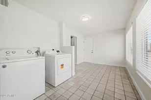 10845 N 15th Ave, Phoenix, AZ 85029 - Photo 18