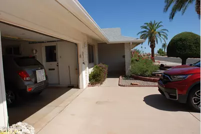 10826 W Meade Drive, Sun City, AZ 85351 - Photo 16