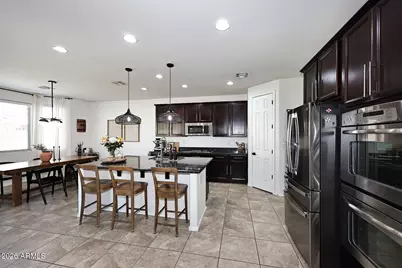 18614 W North Lane, Waddell, AZ 85355 - Photo 8