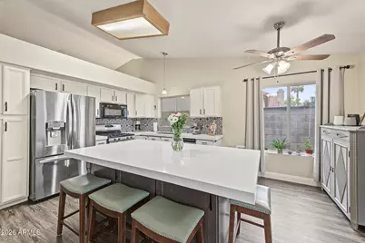 9186 W Saint John Road, Peoria, AZ 85382 - Photo 12