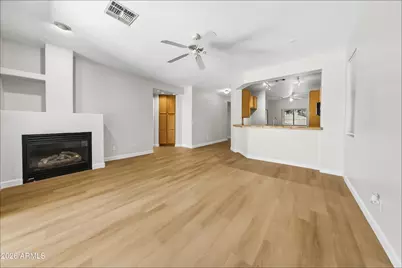 907 S Roanoke Street, Gilbert, AZ 85296 - Photo 2