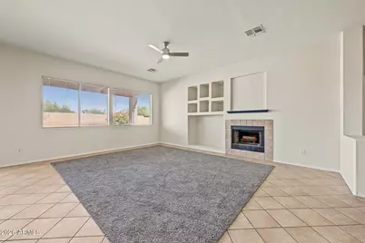 13592 W Ironwood Street, Surprise, AZ 85374 - Photo 6