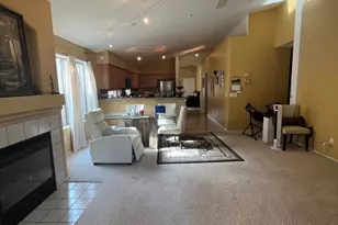 10460 E Hillery Dr, Scottsdale, AZ 85255 - Photo 2