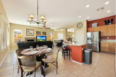 41019 N Congressional Drive, Phoenix, AZ 85086 - Photo 12