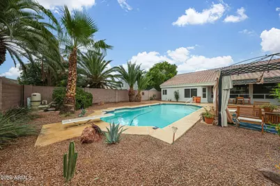 4506 E Olive Avenue, Gilbert, AZ 85234 - Photo 40