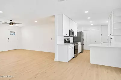 7616 E 3rd Street, Scottsdale, AZ 85251 - Photo 2