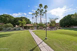 10437 North 11th St, Phoenix, AZ 85020 - Photo 18