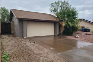 15227 N 23rd Dr, Phoenix, AZ 85023 - Photo 2